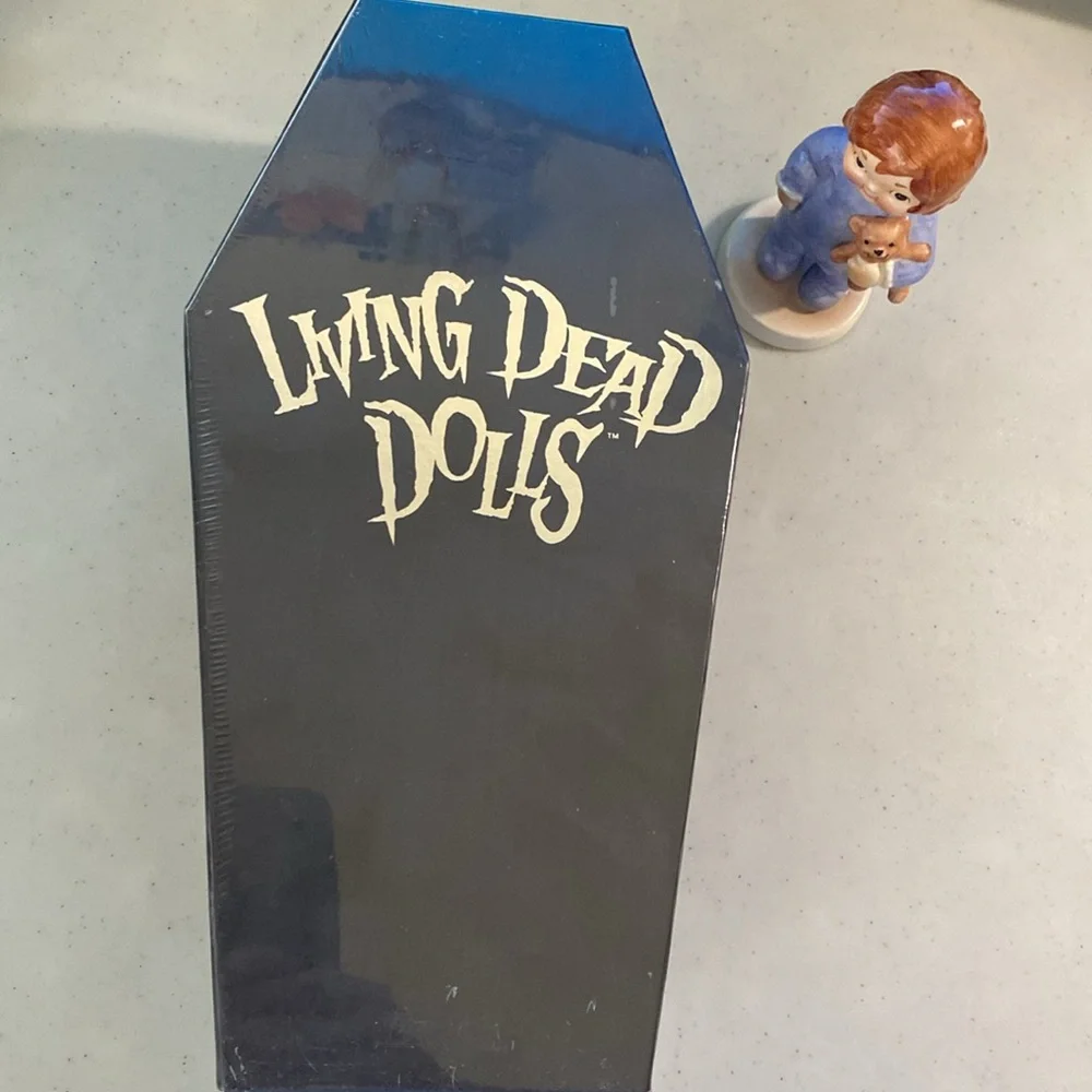 Living Dead Dolls Jingles Series 18